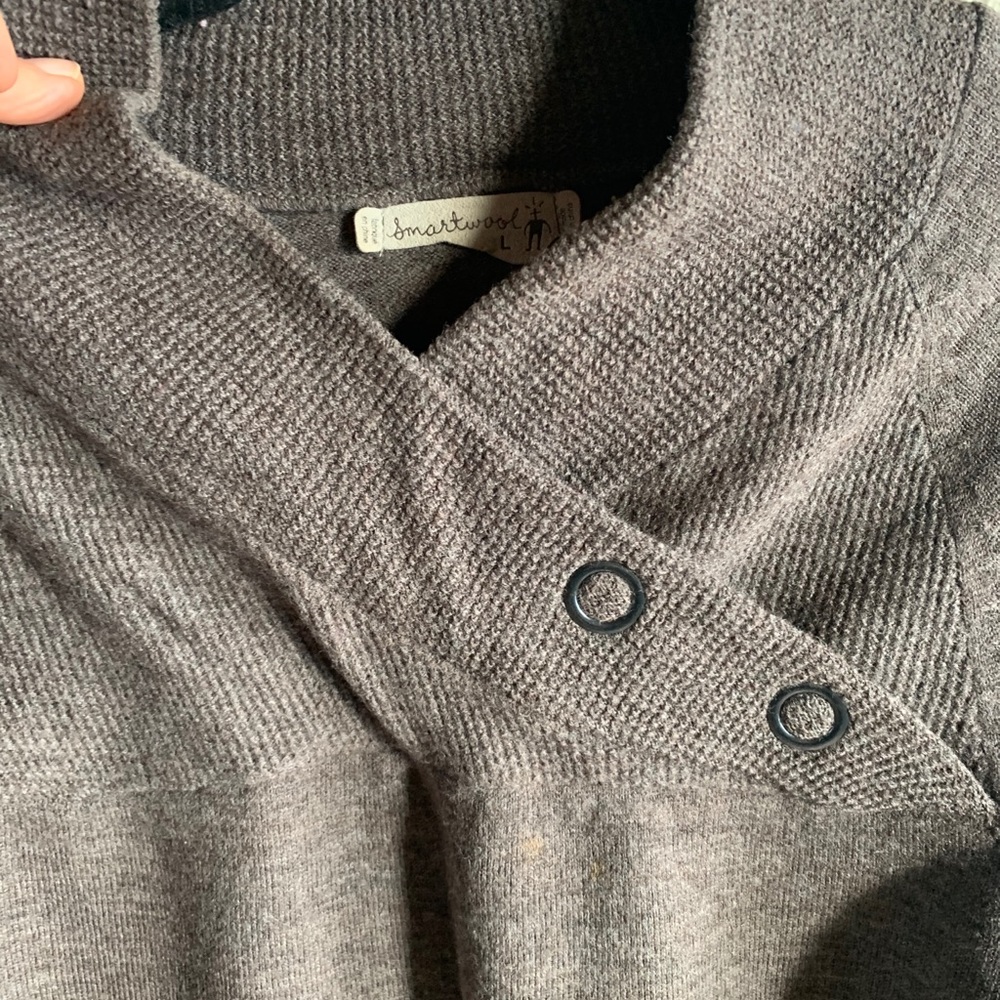 Smart Wool sweater Taupe large